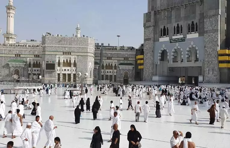 12 Nights 3 Star Umrah Package