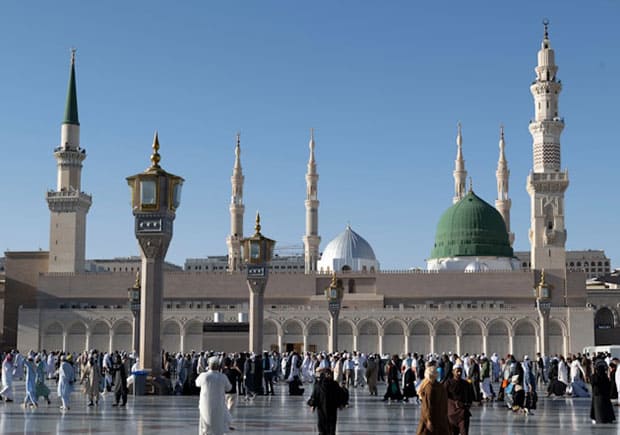12 Nights 4 Star Umrah Package