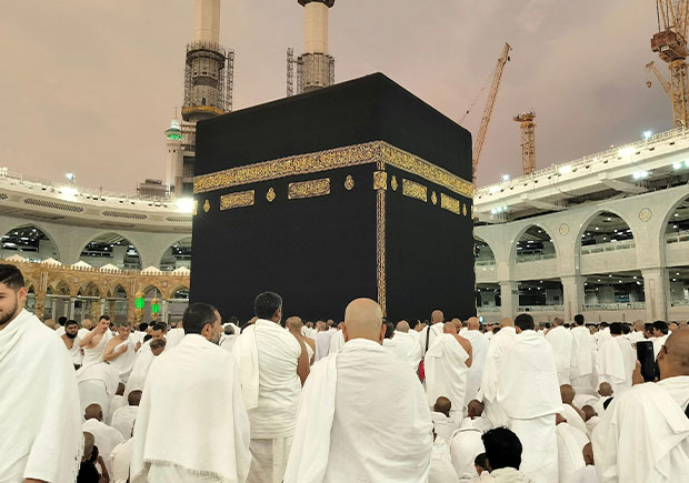 12 Nights 3 Star Umrah Package from New York