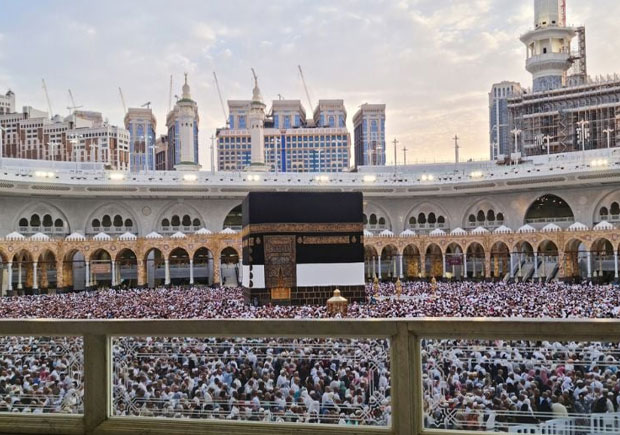 5 Nights 5 Star Umrah Package from Chicago
