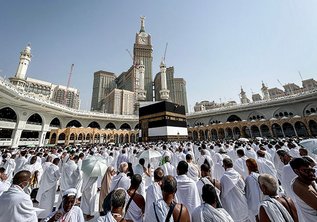 5 Nights 5 Star Umrah Package from Houston
