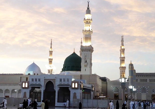 7 Nights 5 Star Umrah Package from Houston